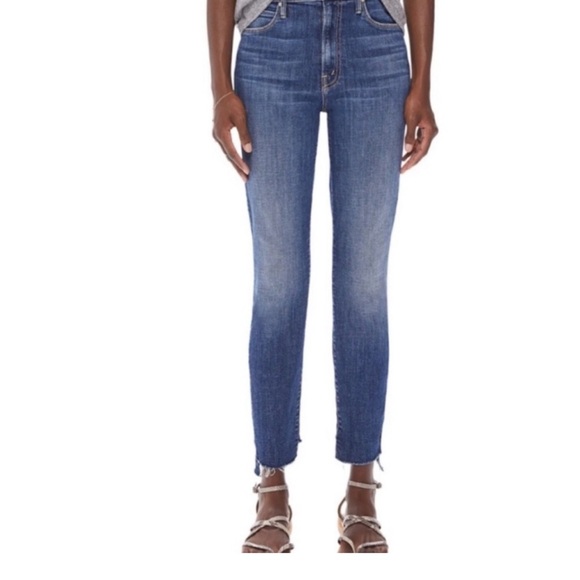 MOTHER Denim - MOTHER The Stunner, two step ankle fray